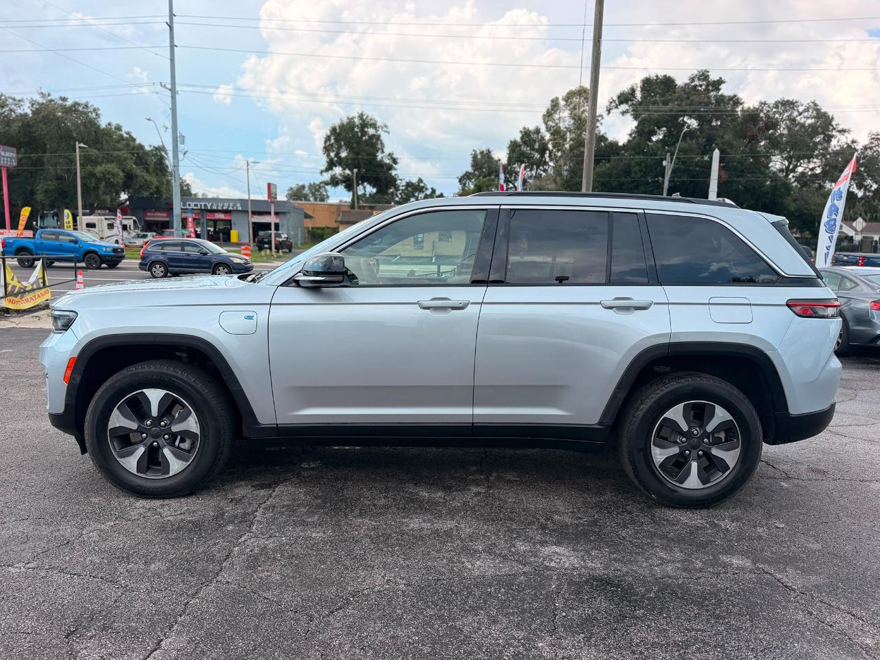 Jeep Grand Cherokee 4xe Base 2024