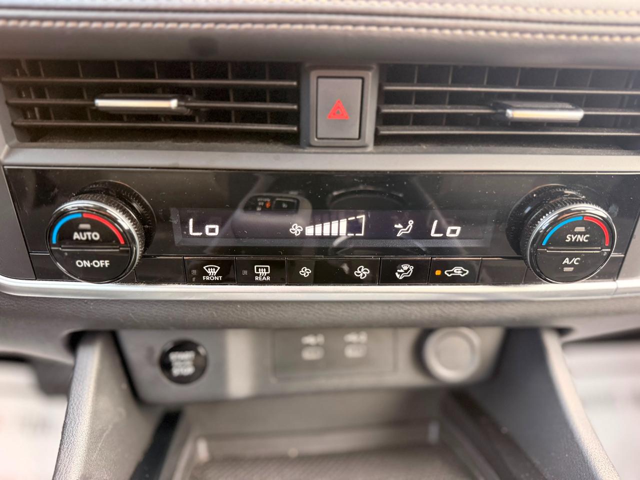 Nissan Rogue SV AWD 2025