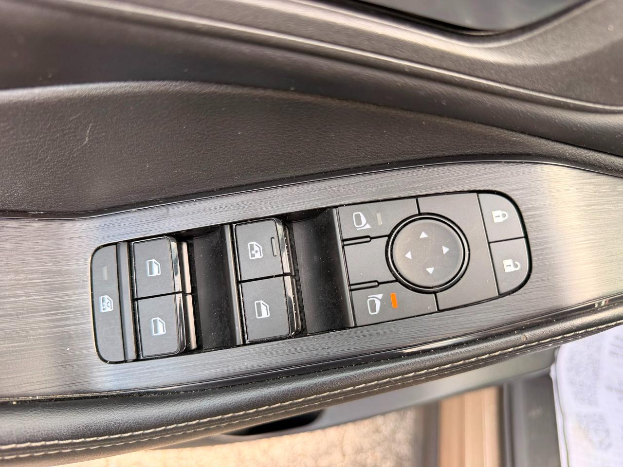 Nissan Rogue SV AWD 2025