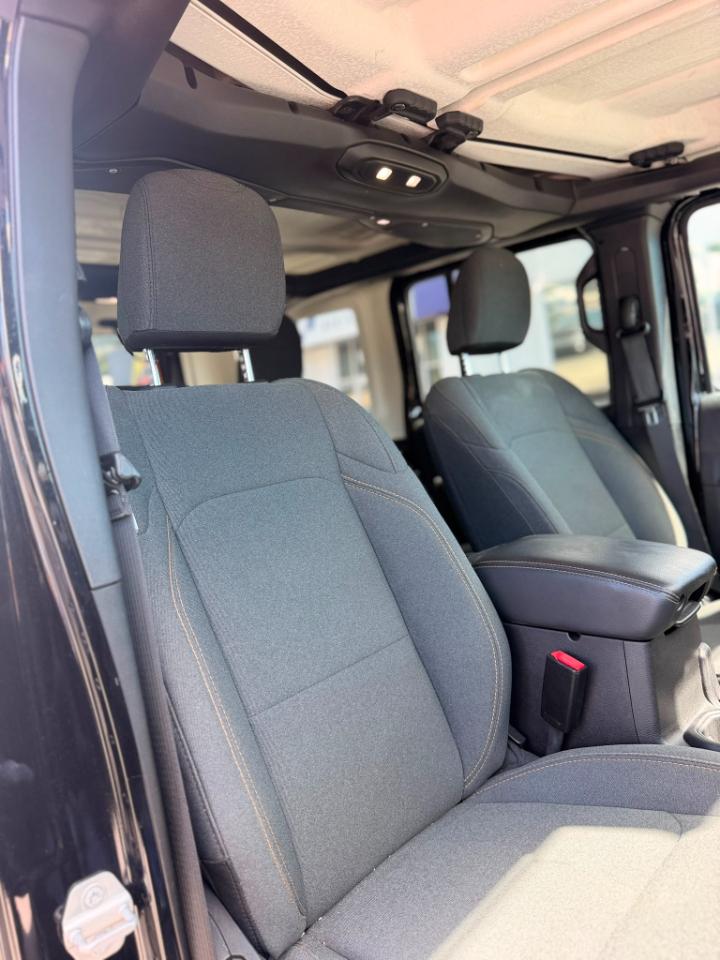 Jeep Wrangler 4xe Sahara 2024