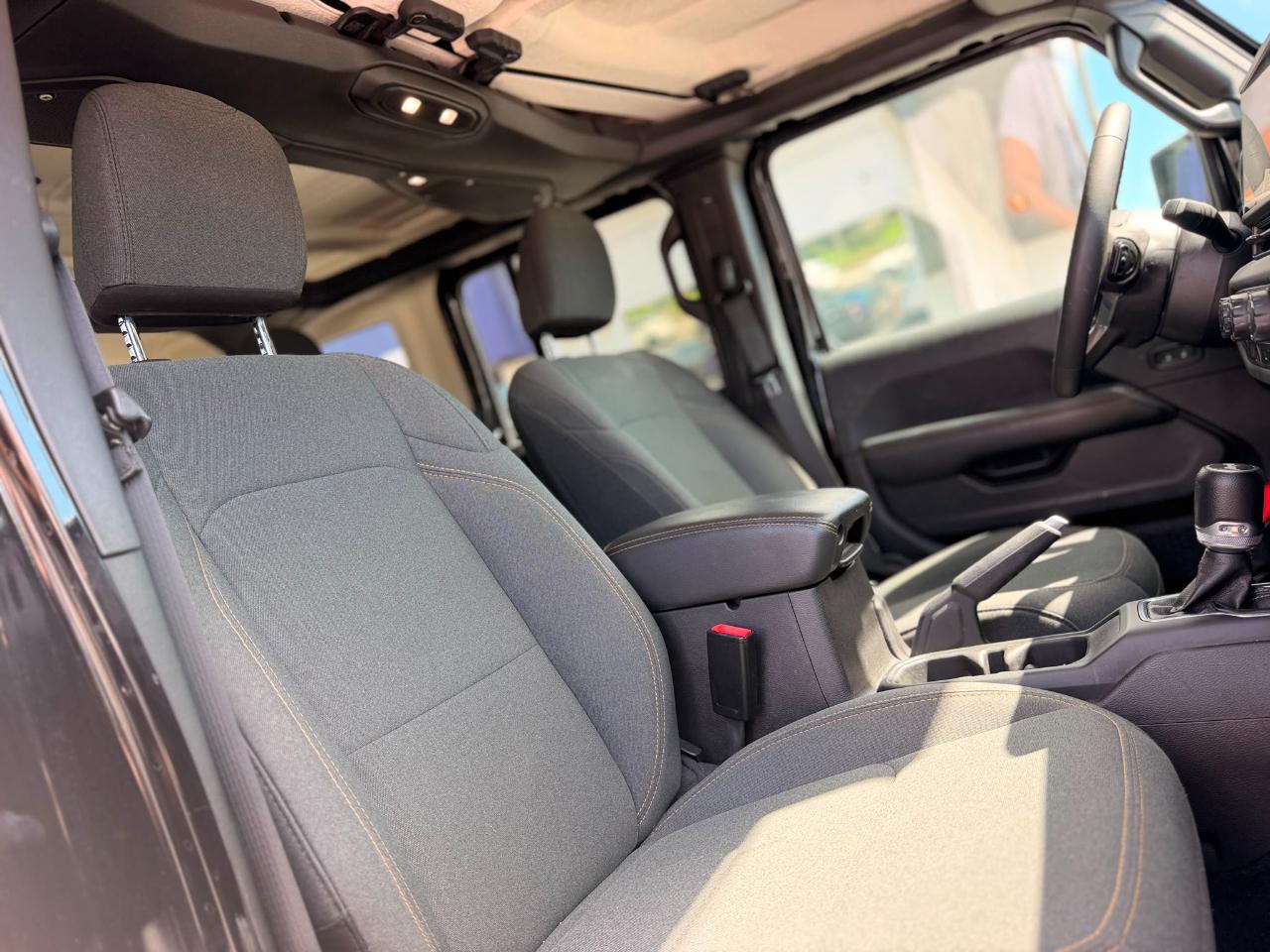 Jeep Wrangler 4xe Sahara 2024