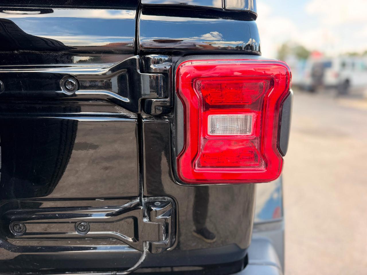 Jeep Wrangler 4xe Sahara 2024