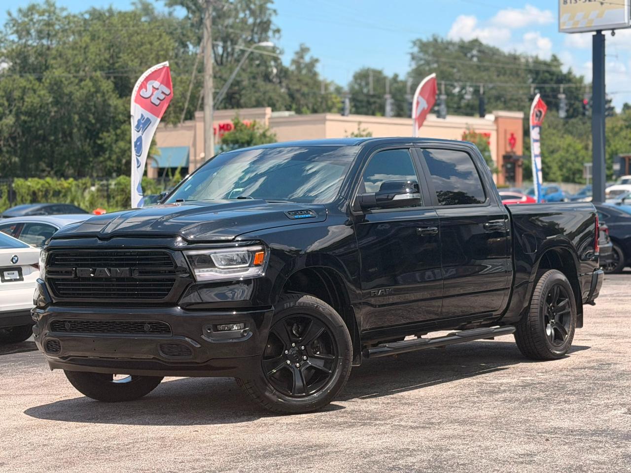 RAM 1500 Big Horn Crew Cab SWB 4WD 2022