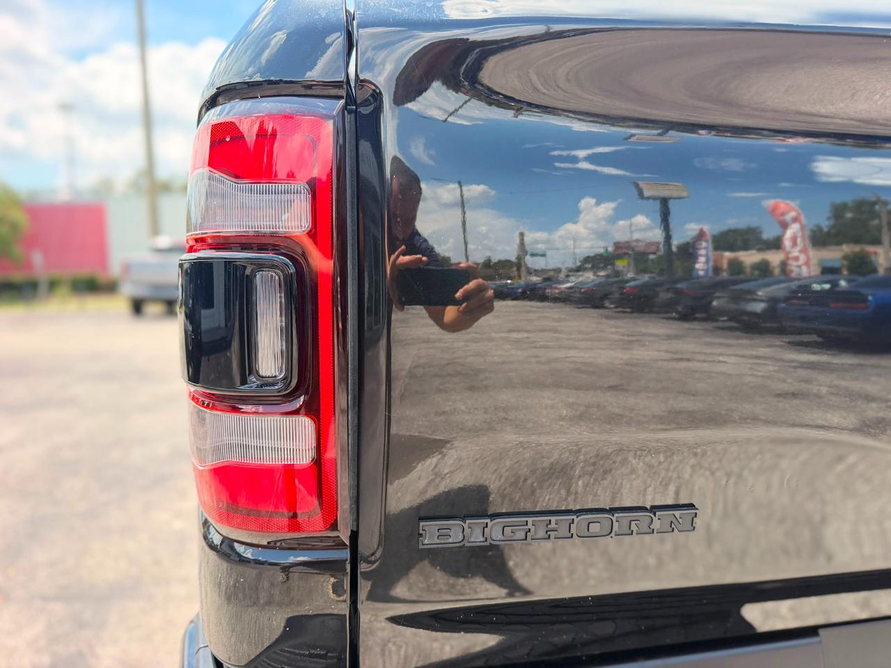 RAM 1500 Big Horn Crew Cab SWB 4WD 2022