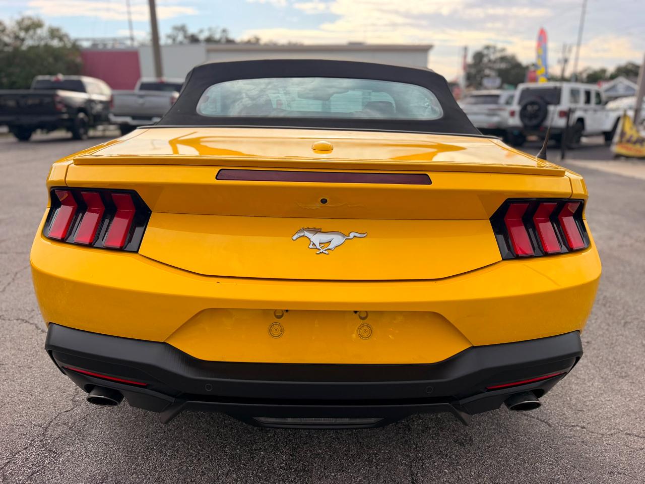 Ford Mustang EcoBoost Premium Convertible 2024
