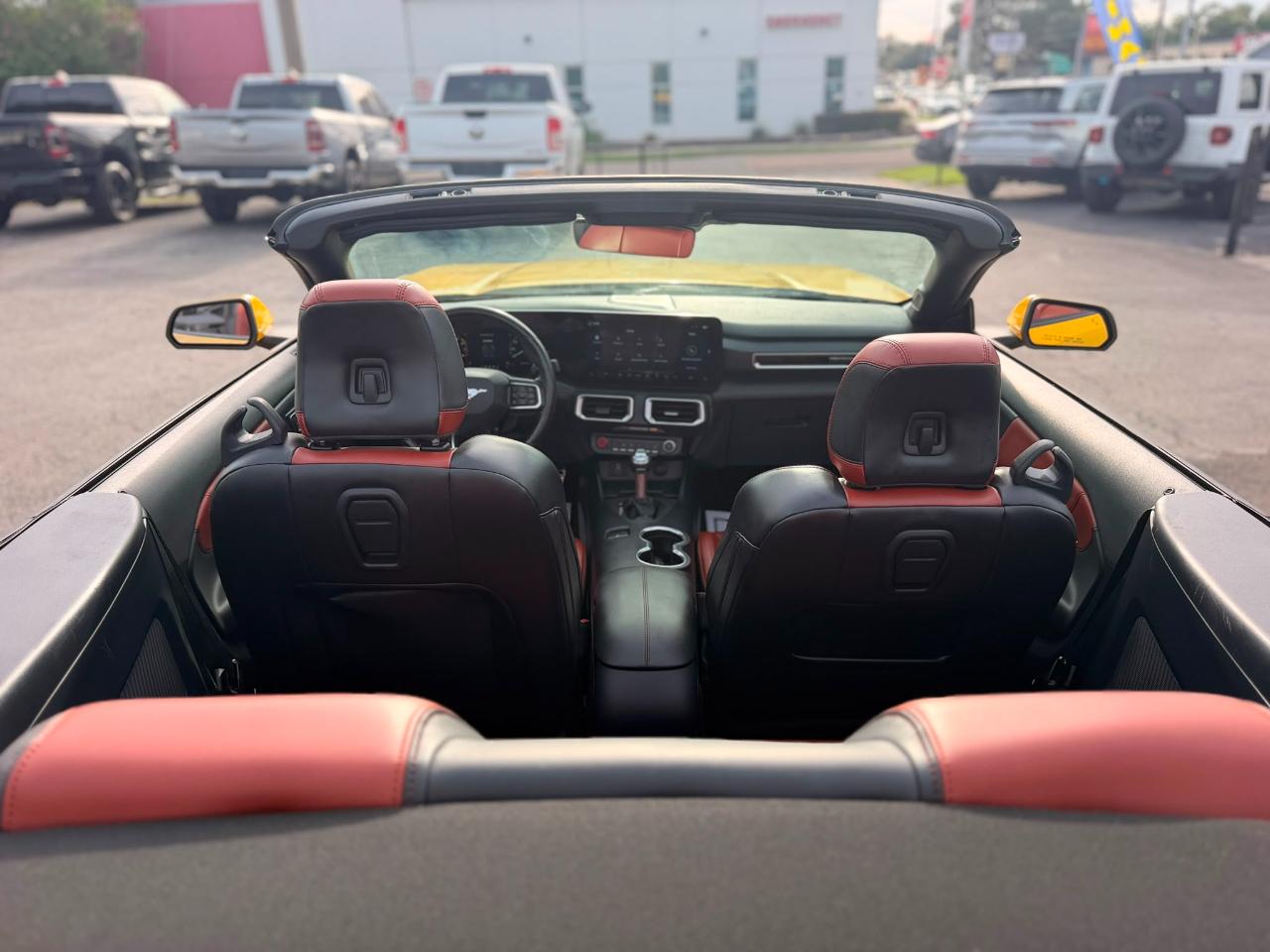 Ford Mustang EcoBoost Premium Convertible 2024