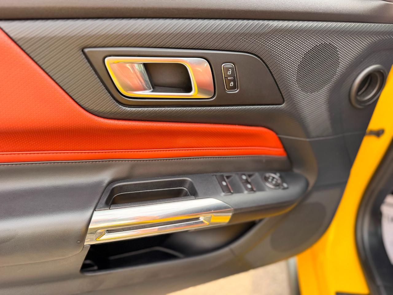 Ford Mustang EcoBoost Premium Convertible 2024