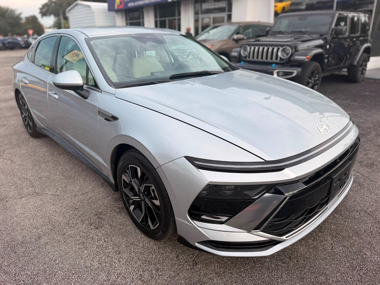 Hyundai Sonata SEL 2025