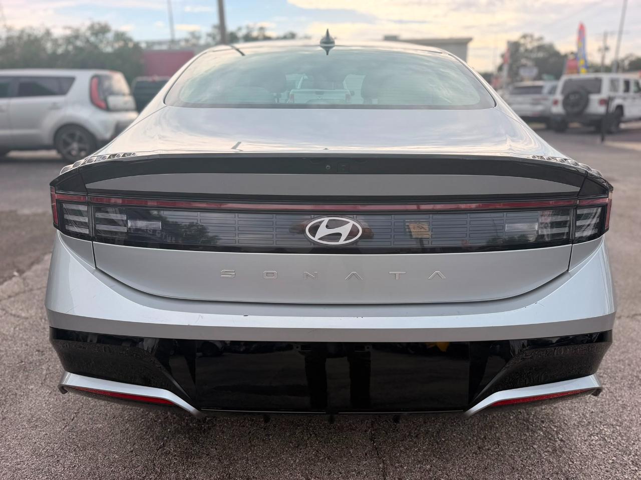 Hyundai Sonata SEL 2025