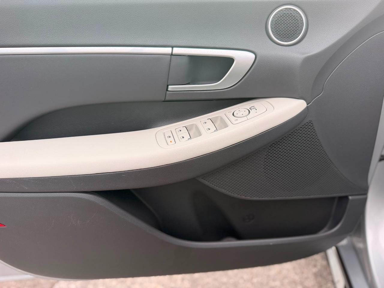 Hyundai Sonata SEL 2025