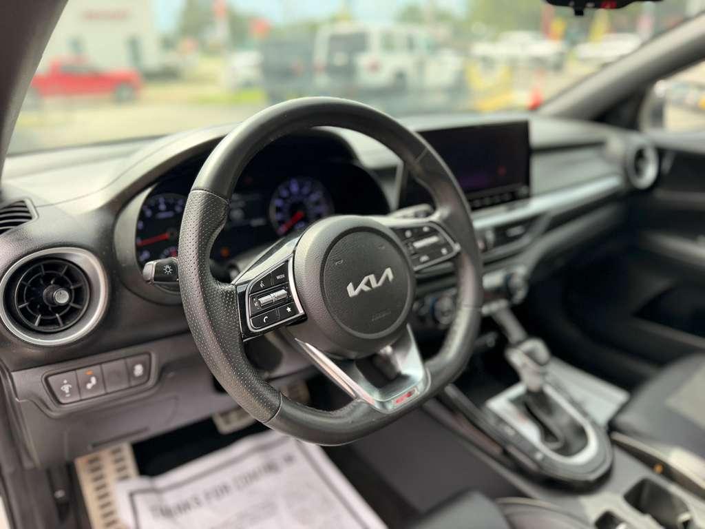 Kia Forte GT Line 2024