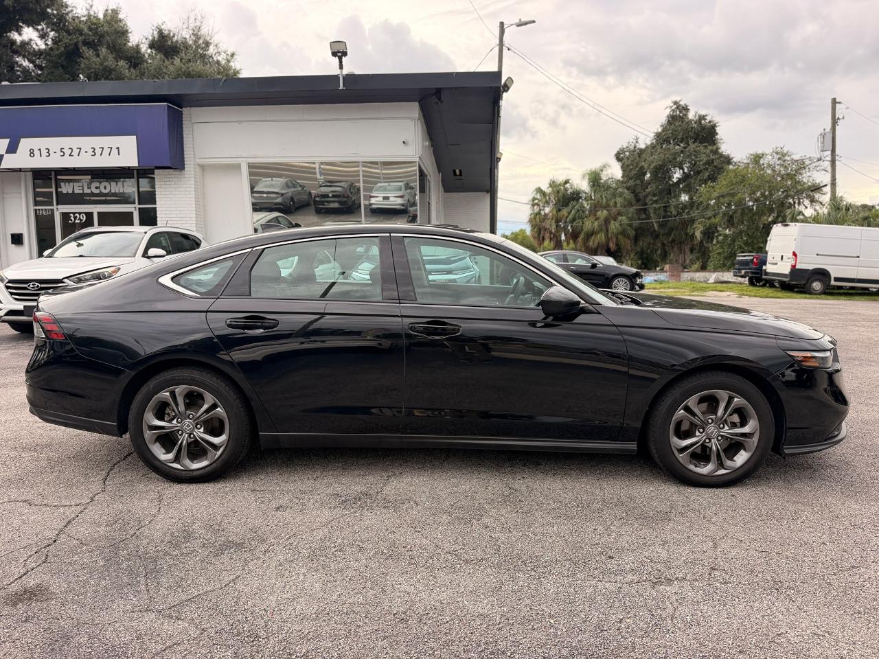 Honda Accord EX 2024