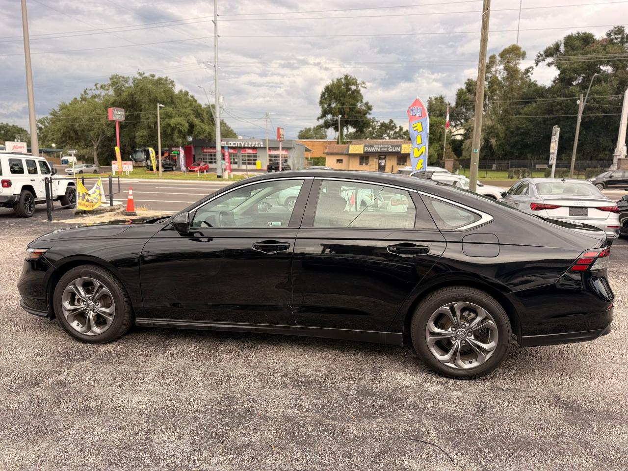 Honda Accord EX 2024