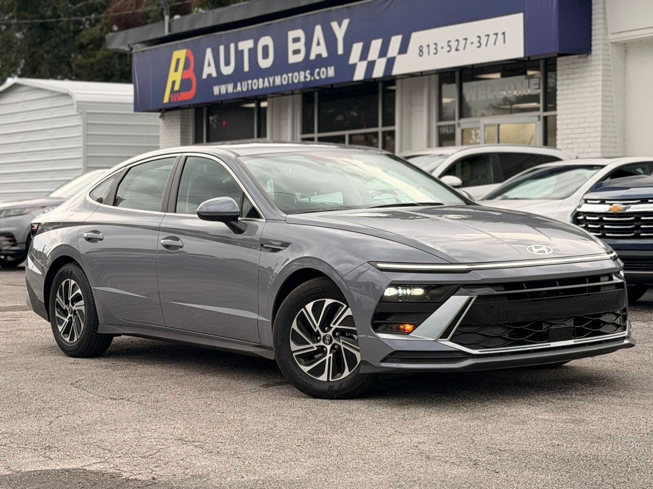 Hyundai Sonata Hybrid Blue 2025