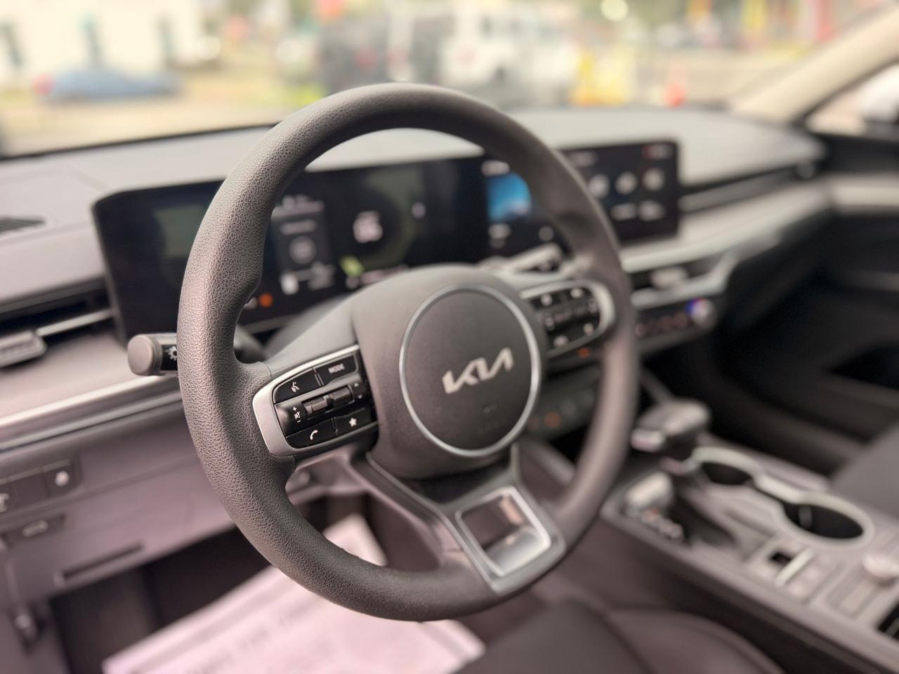 Kia K5 LXS 2026