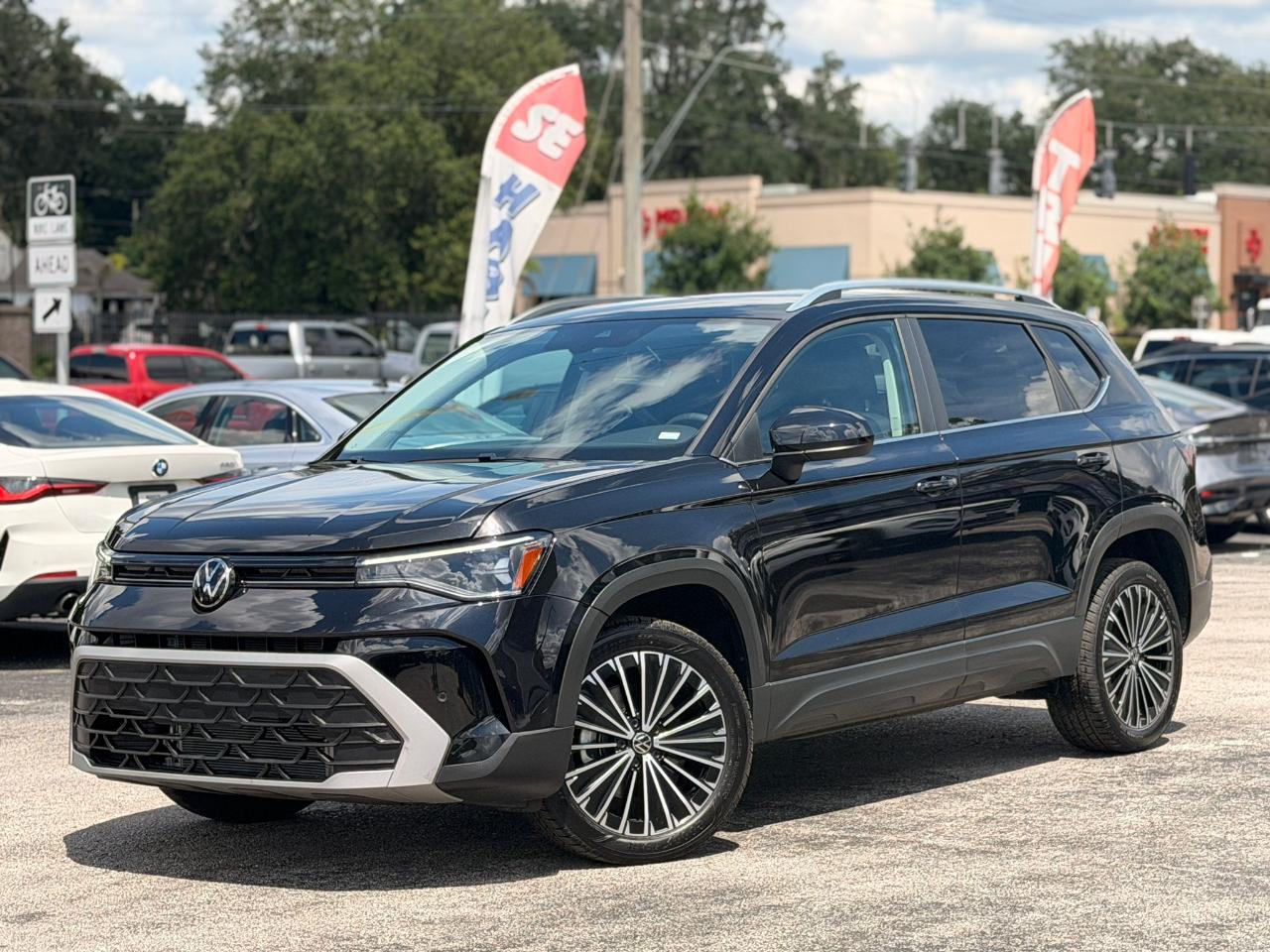 2026 Volkswagen Taos SE