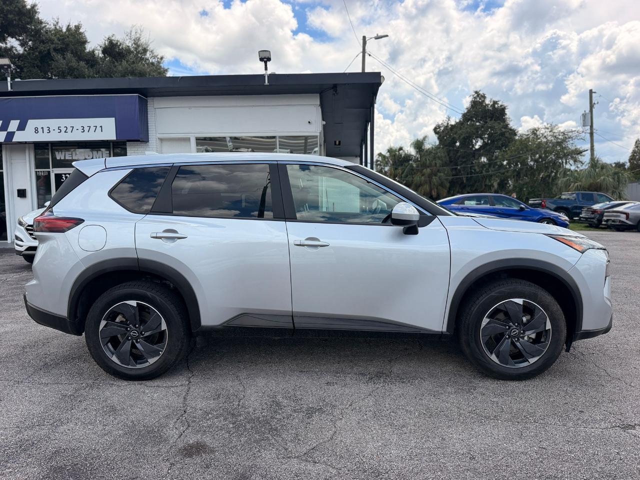 Nissan Rogue SV AWD 2025