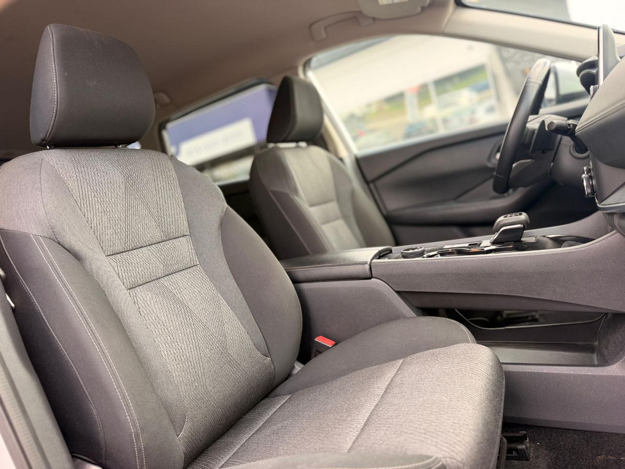 Nissan Rogue SV AWD 2025