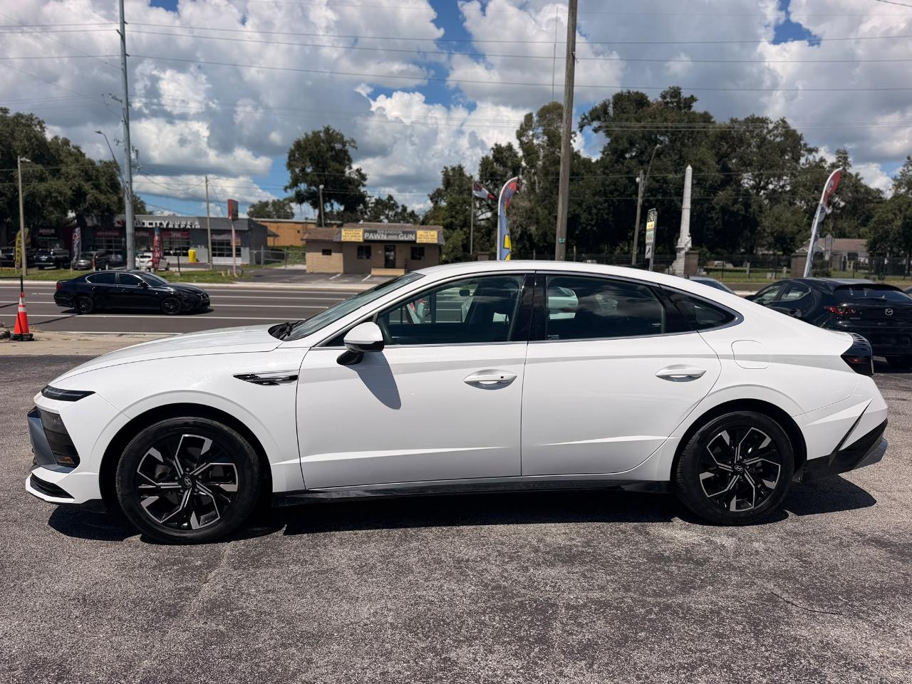 Hyundai Sonata SEL 2024