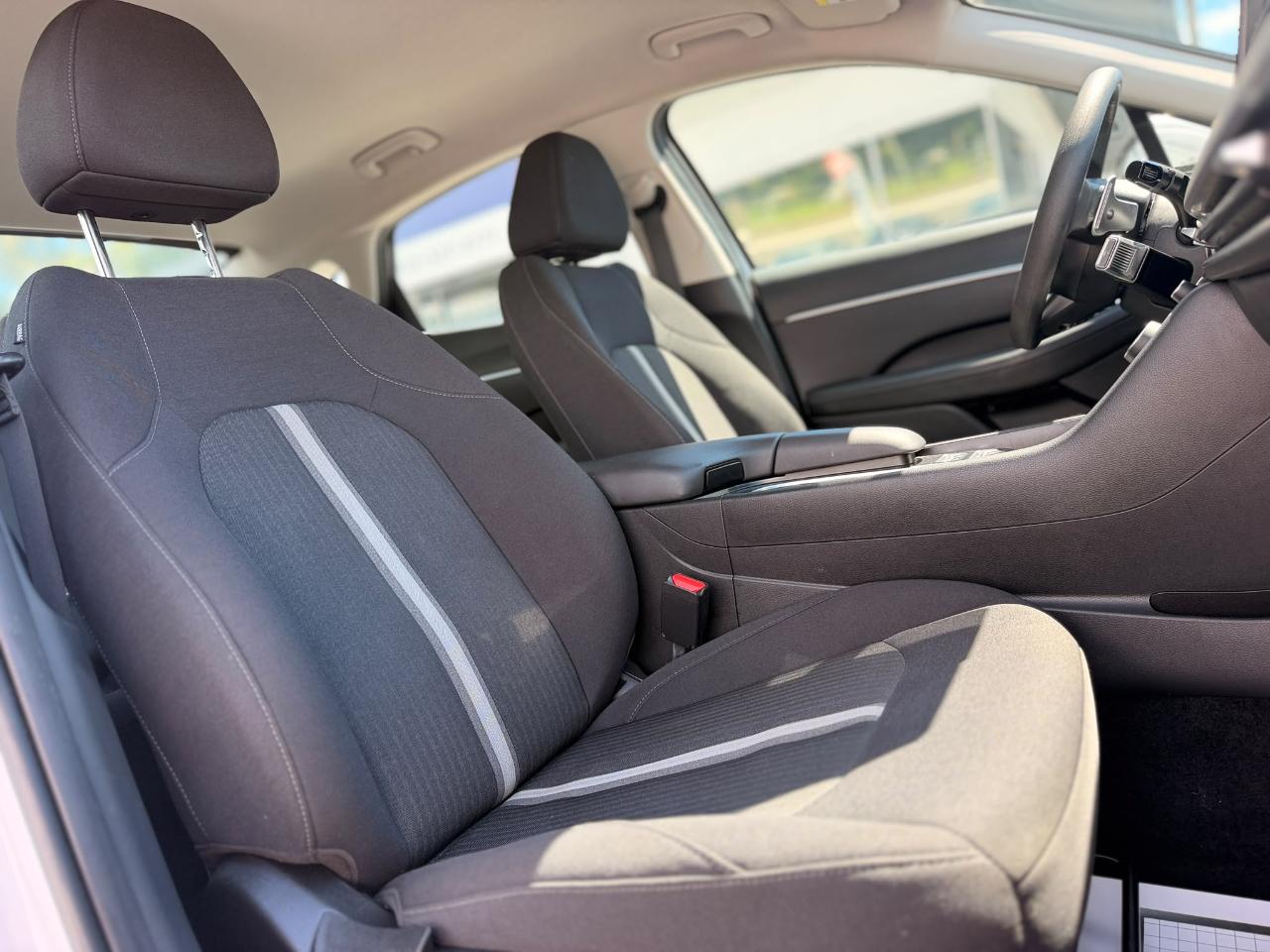 Hyundai Sonata SEL 2024