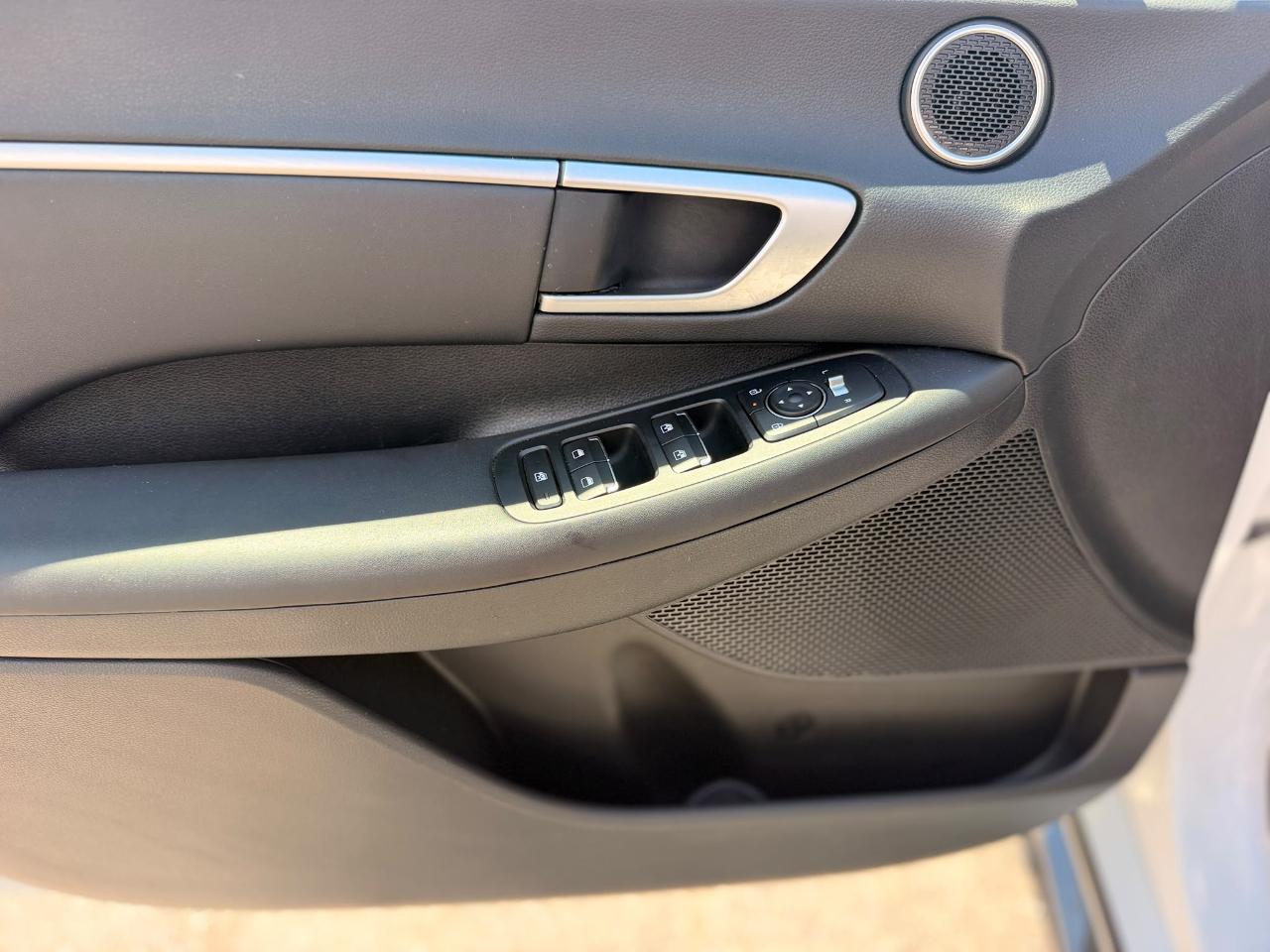 Hyundai Sonata SEL 2024