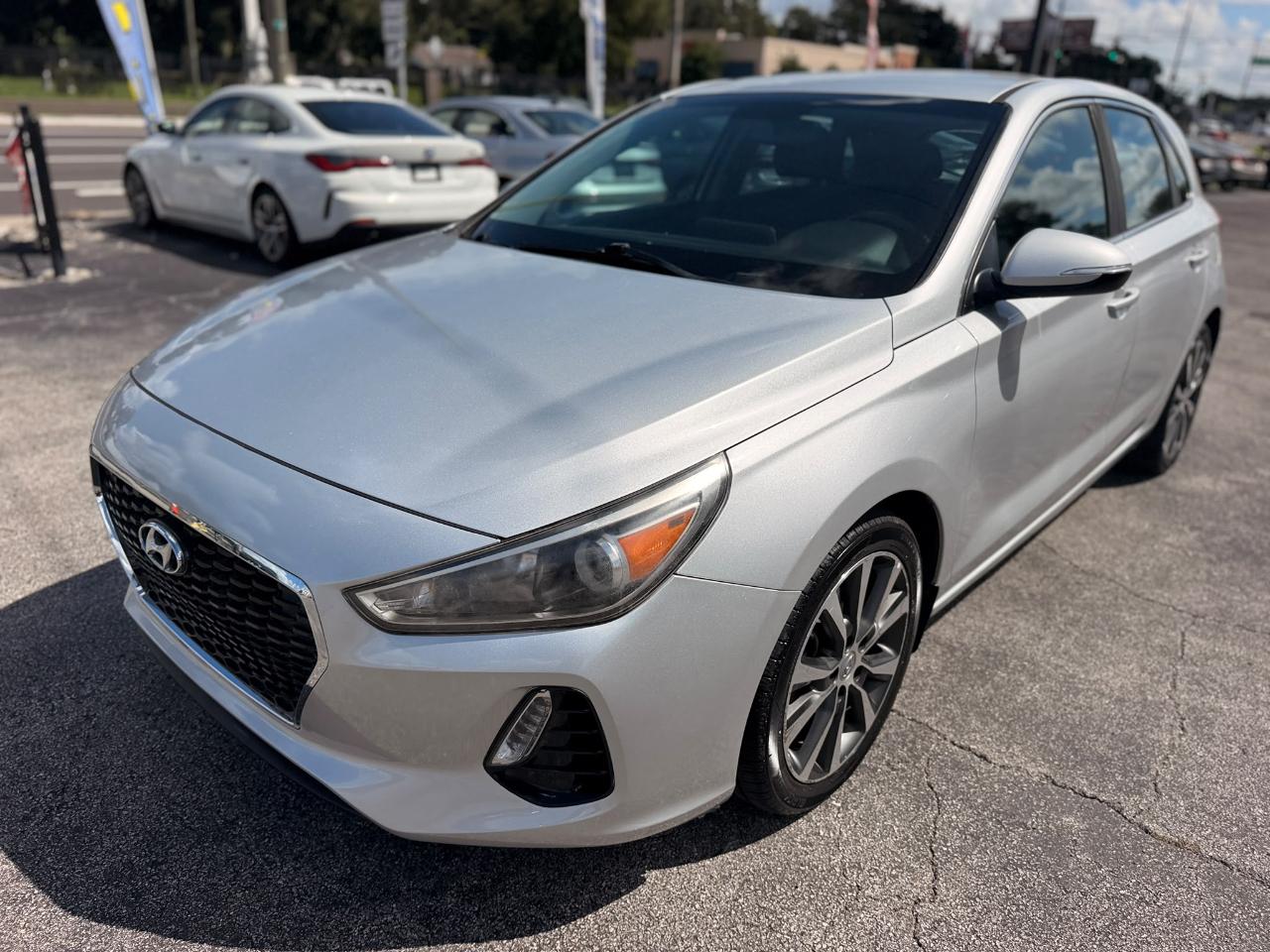 Hyundai Elantra GT 2.0L 6A 2018