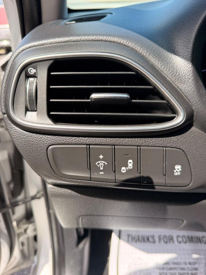 Hyundai Elantra GT 2.0L 6A 2018