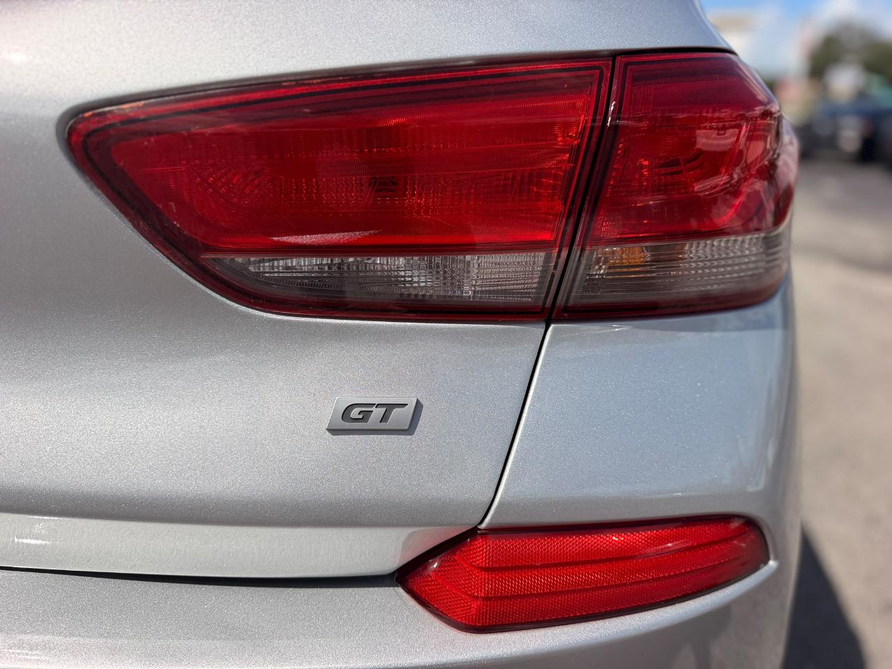 Hyundai Elantra GT 2.0L 6A 2018