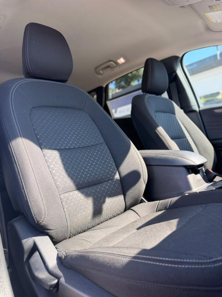Ford Escape Active 2025