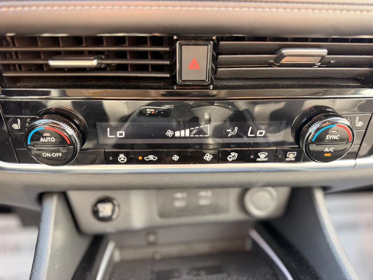 Nissan Rogue SL AWD 2026