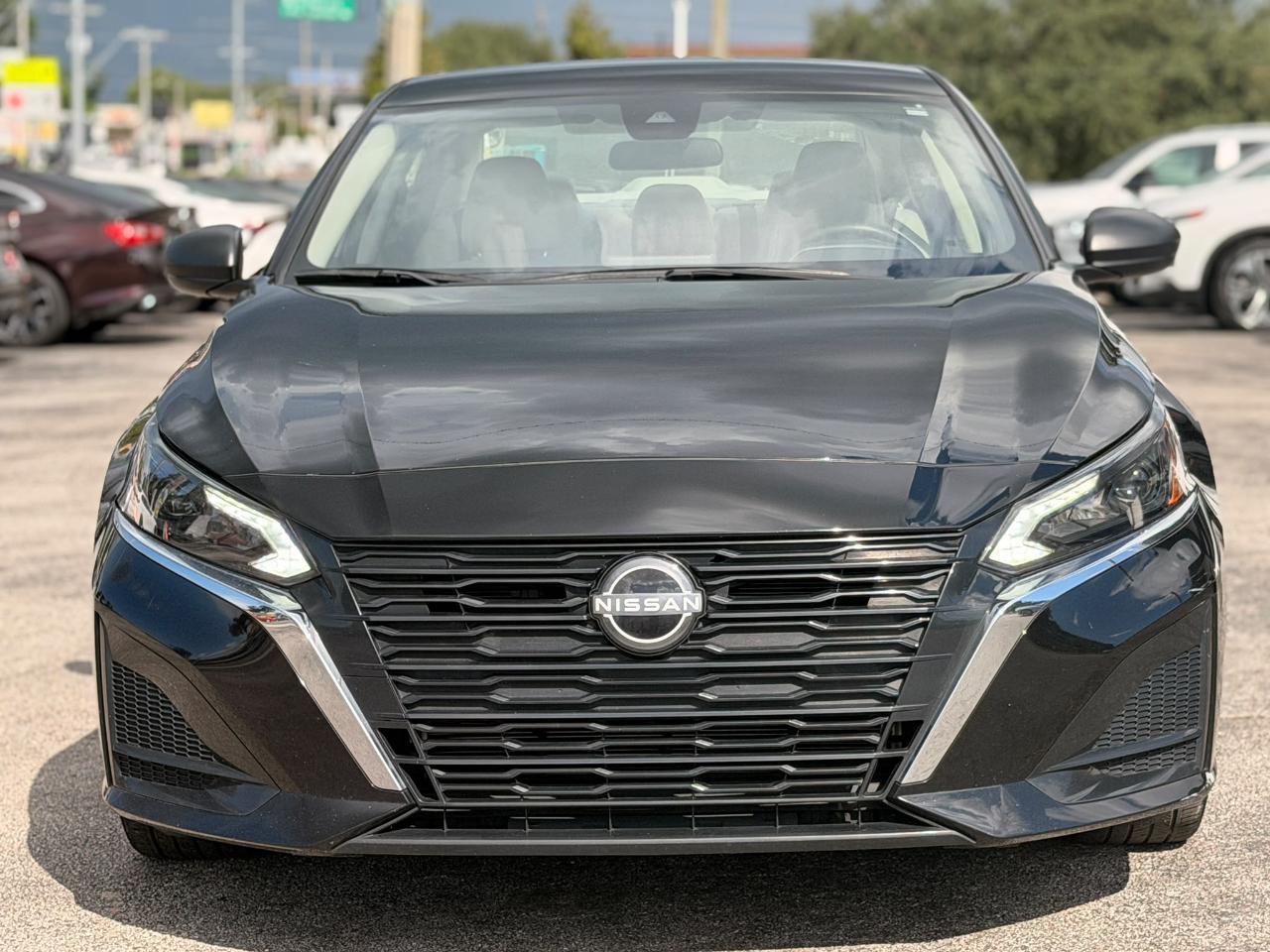 Nissan Altima 2.5 SV 2025