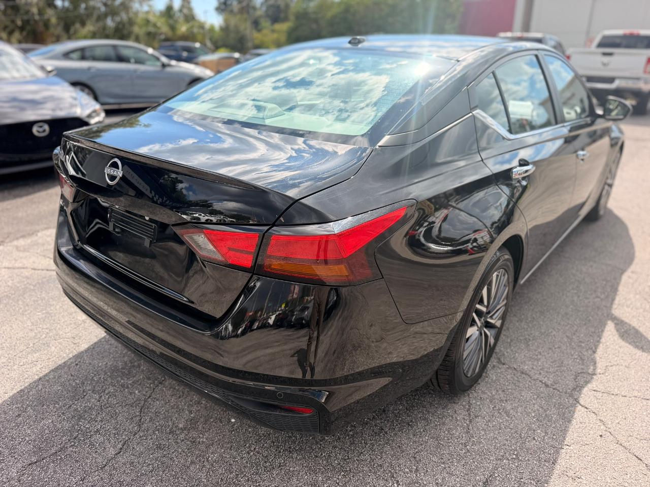 Nissan Altima 2.5 SV 2025