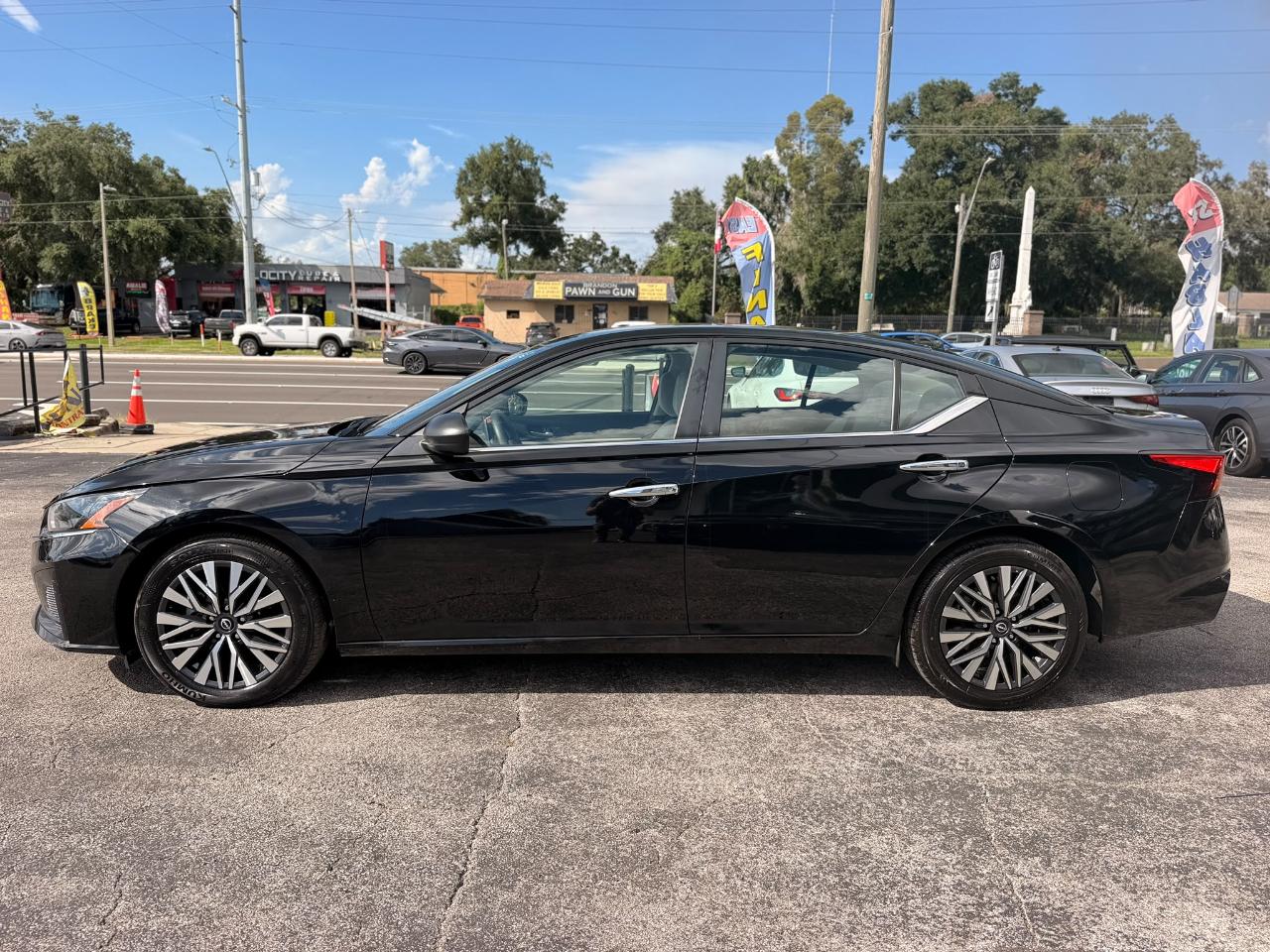 Nissan Altima 2.5 SV 2025