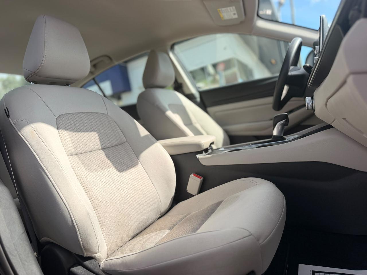 Nissan Altima 2.5 SV 2025