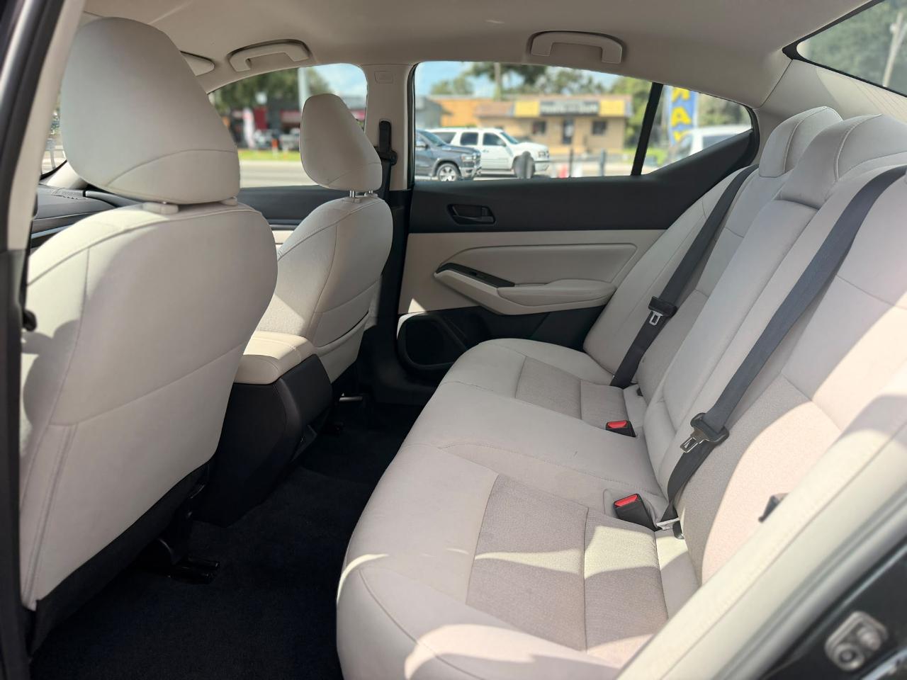 Nissan Altima 2.5 SV 2025