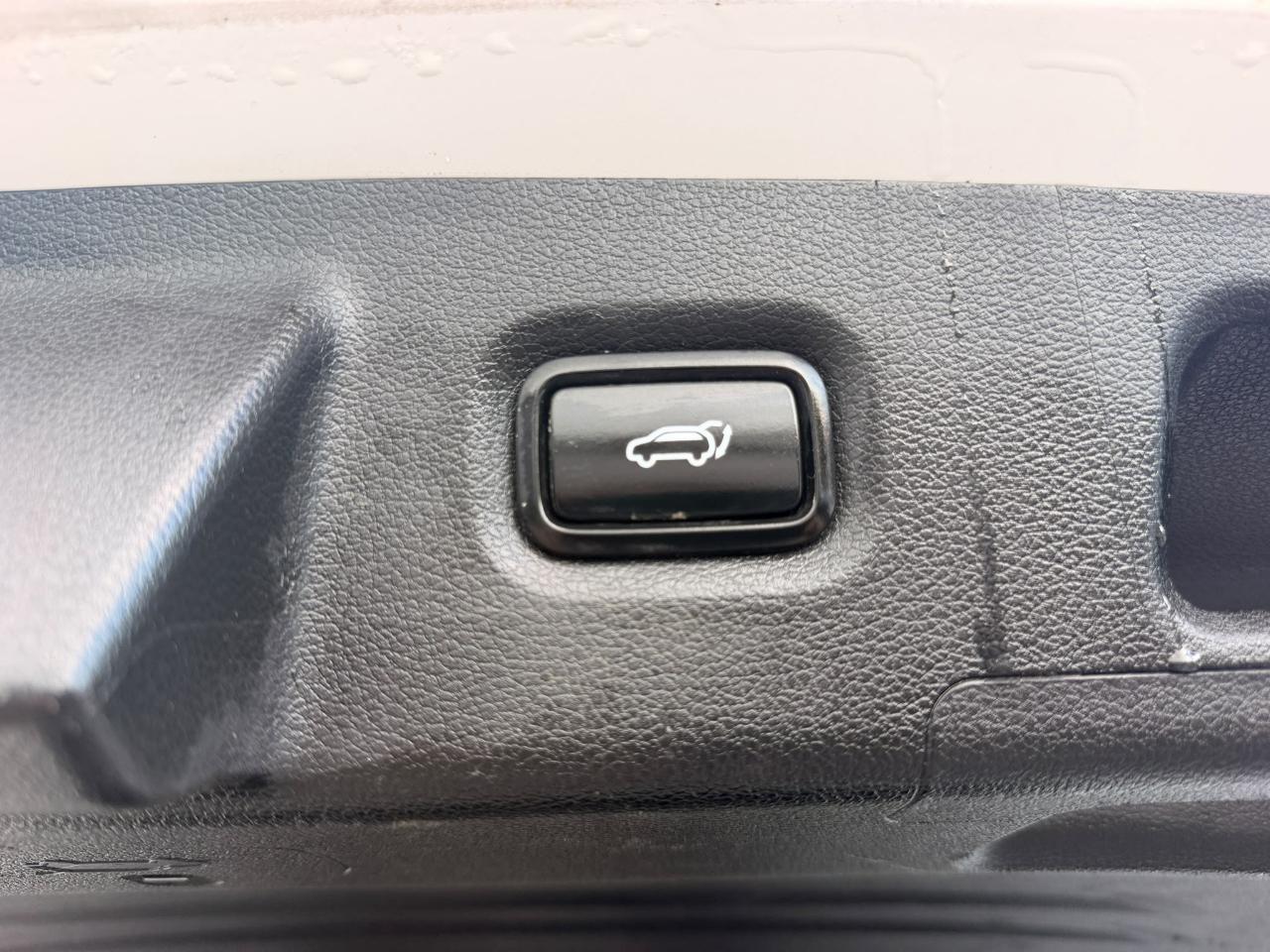 Hyundai Santa Fe Limited 2.0T AWD 2020