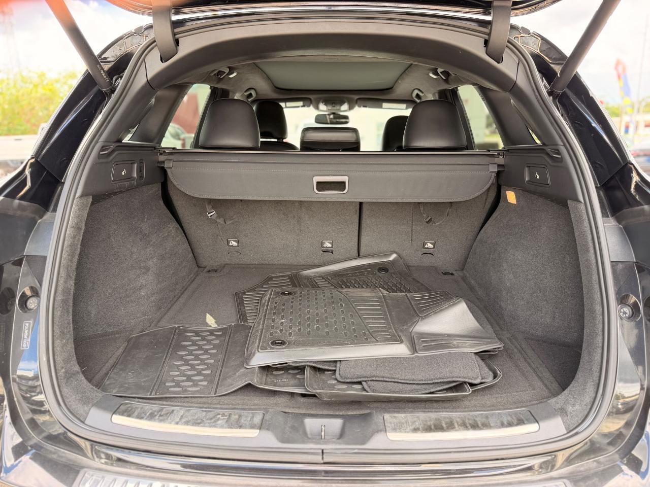 Infiniti QX50 ESSENTIAL AWD 2019