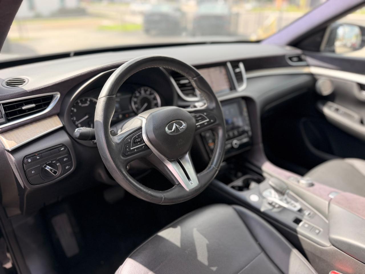 Infiniti QX50 ESSENTIAL AWD 2019