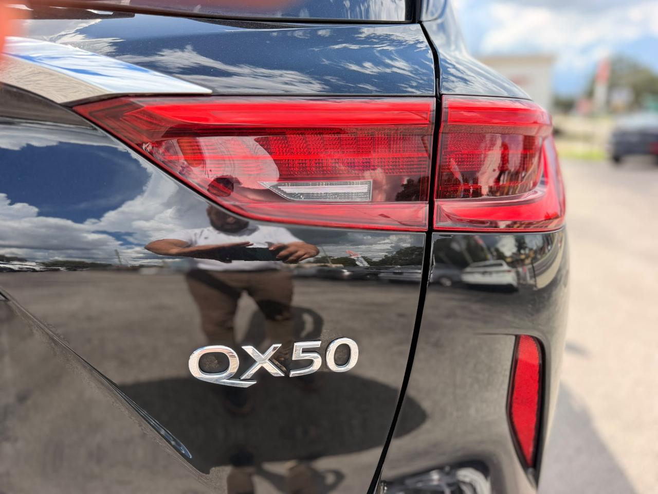 Infiniti QX50 ESSENTIAL AWD 2019