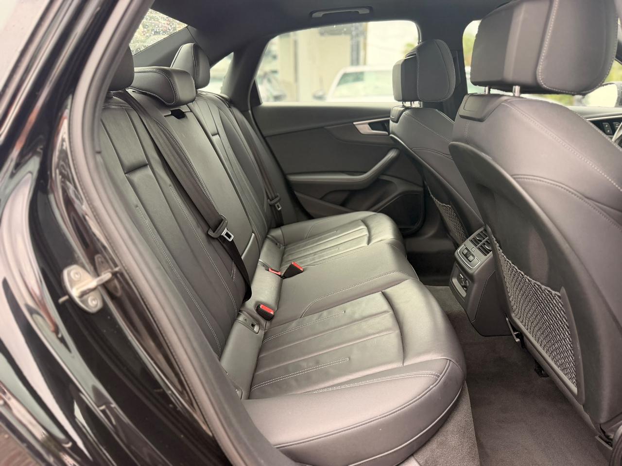 Audi A4  2024