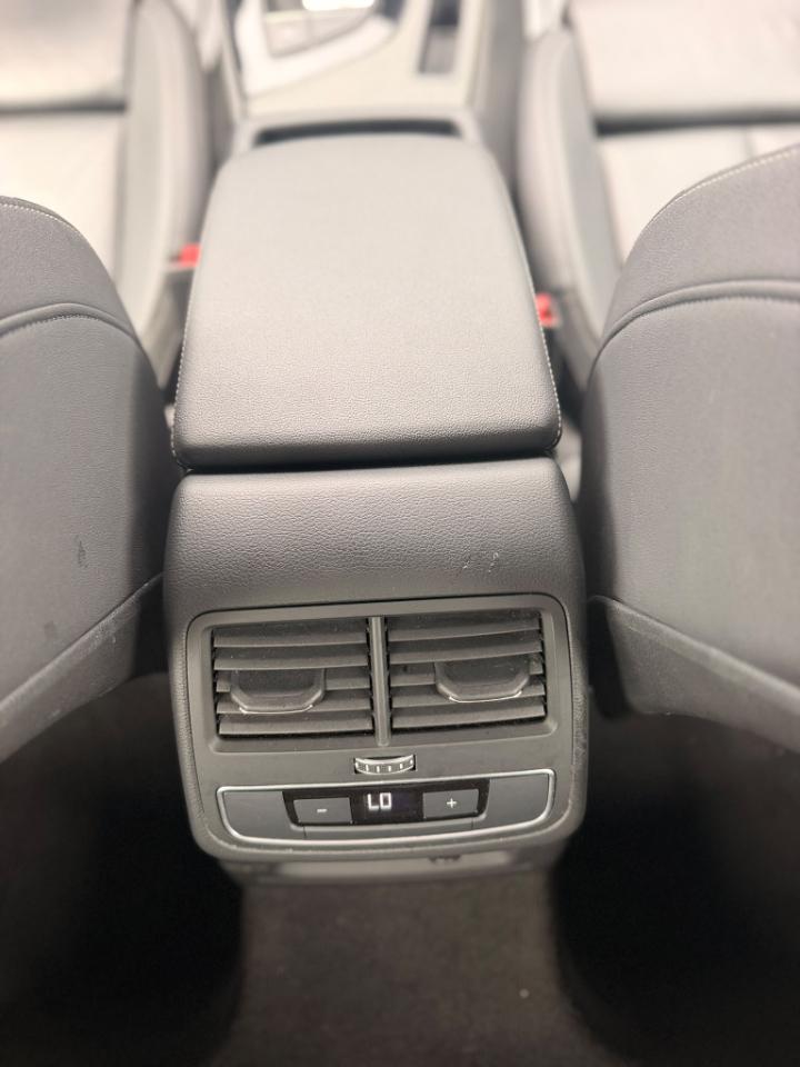 Audi A4  2024