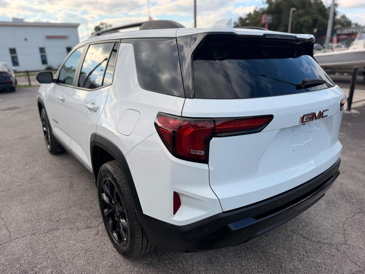 GMC Terrain Elevation 2026