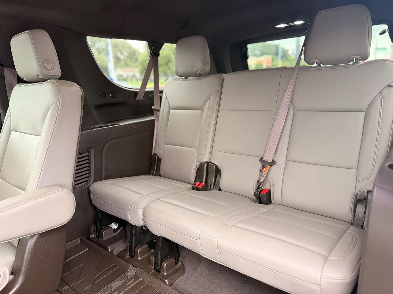 Chevrolet Suburban LT 2WD 2021