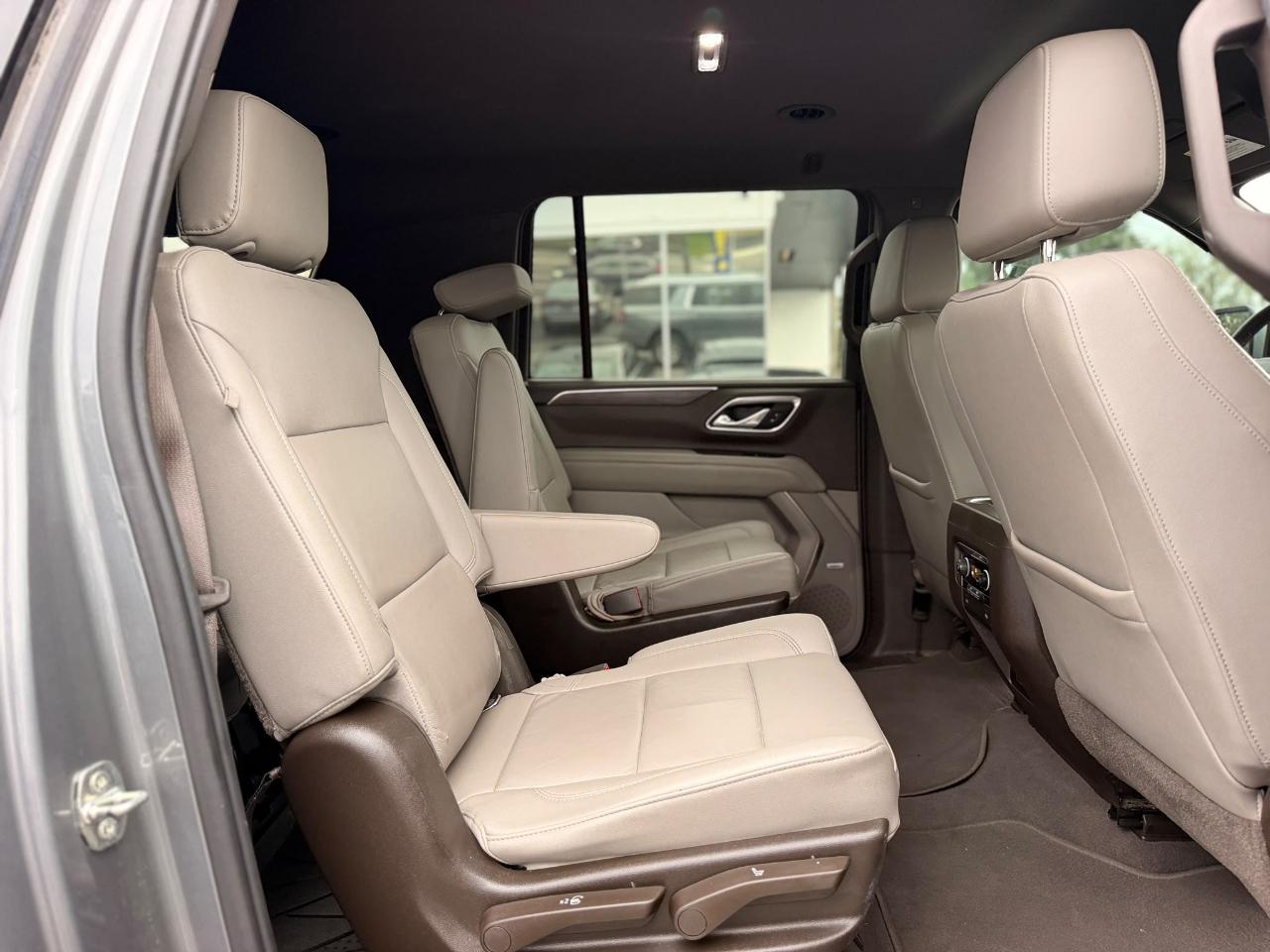 Chevrolet Suburban LT 2WD 2021