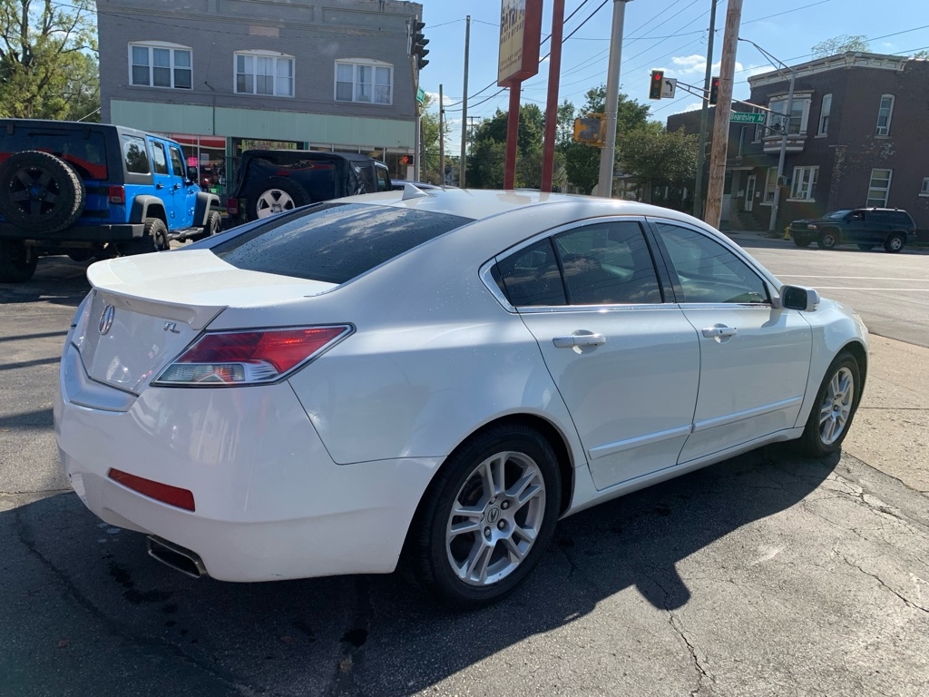 Acura TL 5-Speed AT with Tech Package 2009