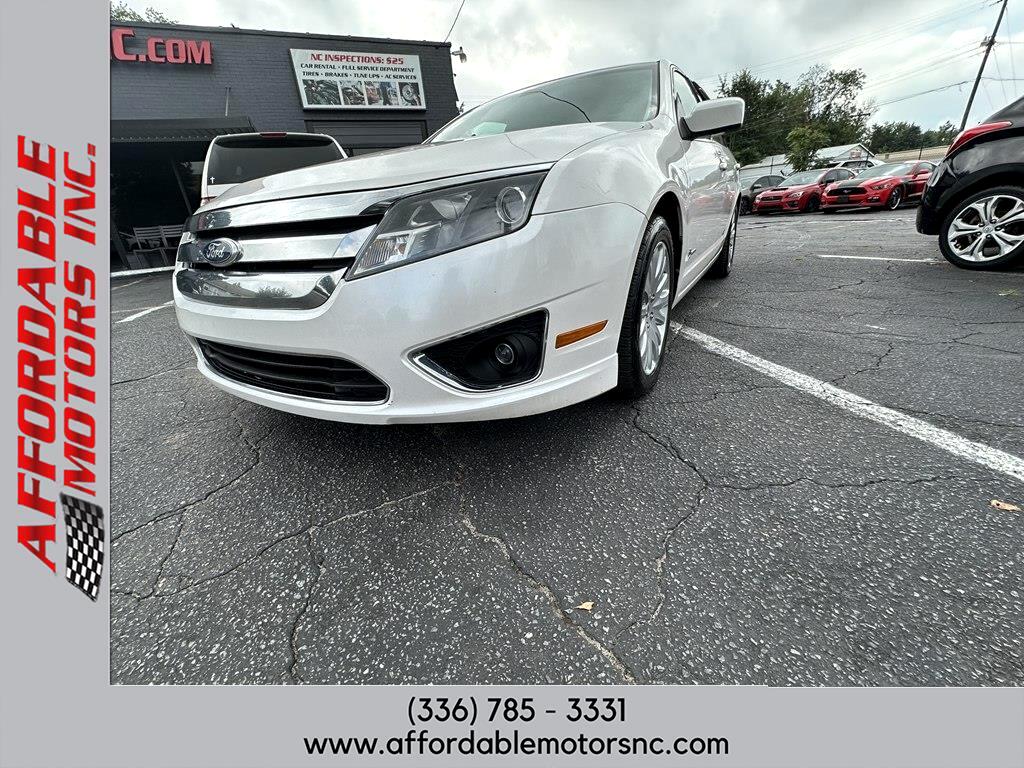 2011 Ford Fusion Hybrid Sedan