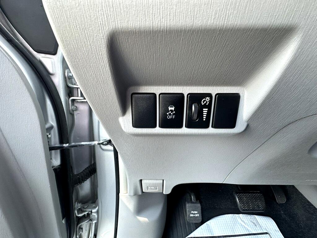2015 Toyota Prius V Two photo 15