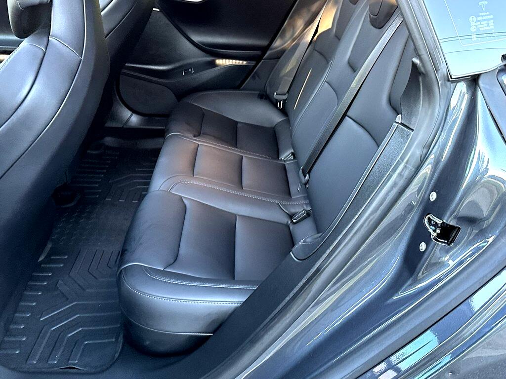 2018 Tesla Model S photo 23