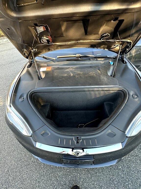 2018 Tesla Model S photo 34