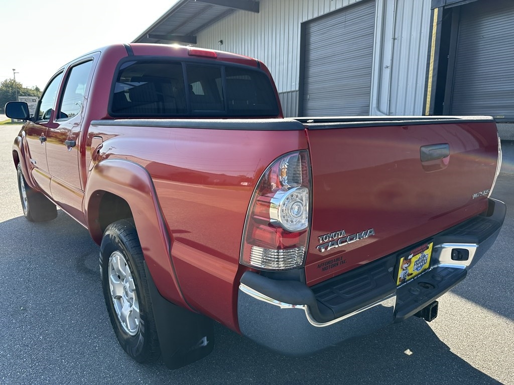 2010 Toyota Tacoma Double Cab V6 4x4 photo 3